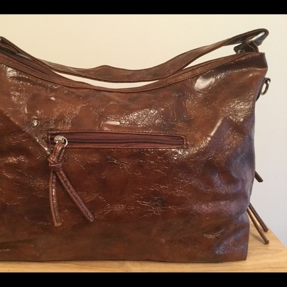 Tri-Color Zipper Bag - Picture 2 of 5